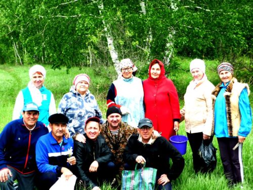 Самара татарлары “Сагыз кайнату” йоласын күрсәтә