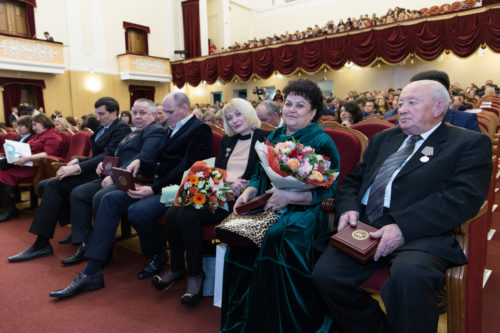 Татарстан Республикасы Премьер-министры Алексей Песошин иң яхшы мәдәният хезмәткәрләренә бүләкләр тапшырды