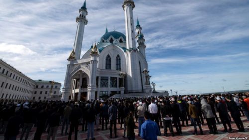 Татарстан мөселманнары Казанда Җәмигъ мәчете төзүне сорый