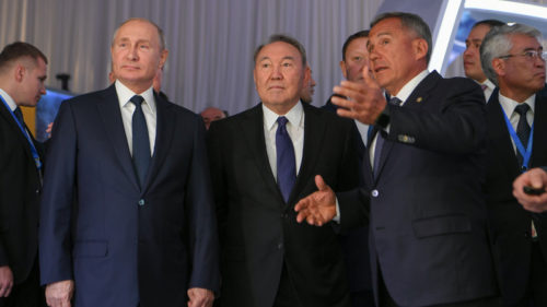 Рөстәм Миңнеханов Владимир Путинны һәм Нурсолтан Назарбаевны Болгарга чакырды
